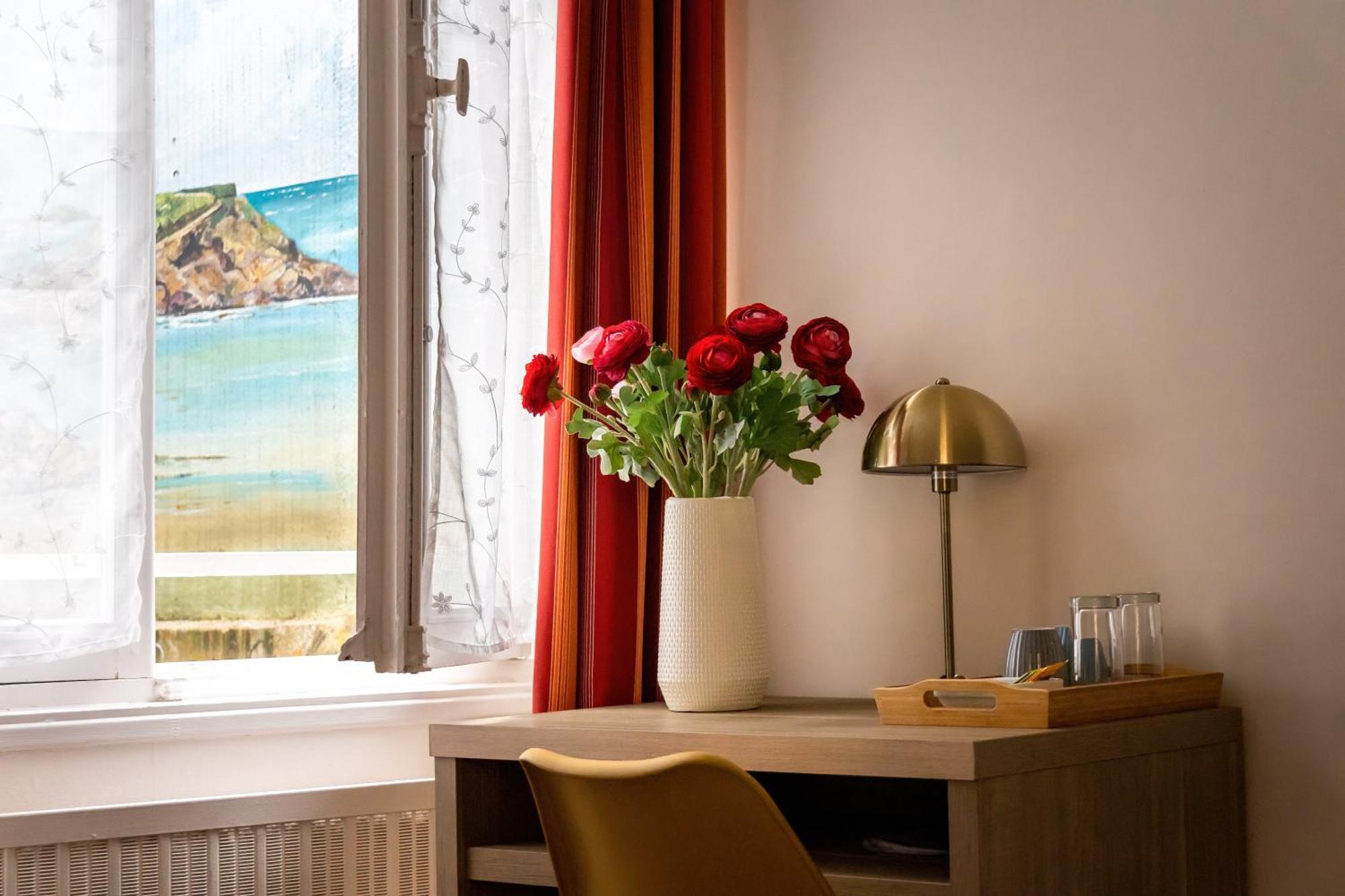 Hotel Elizabeth - Intra Muros Сен Мало Екстериор снимка