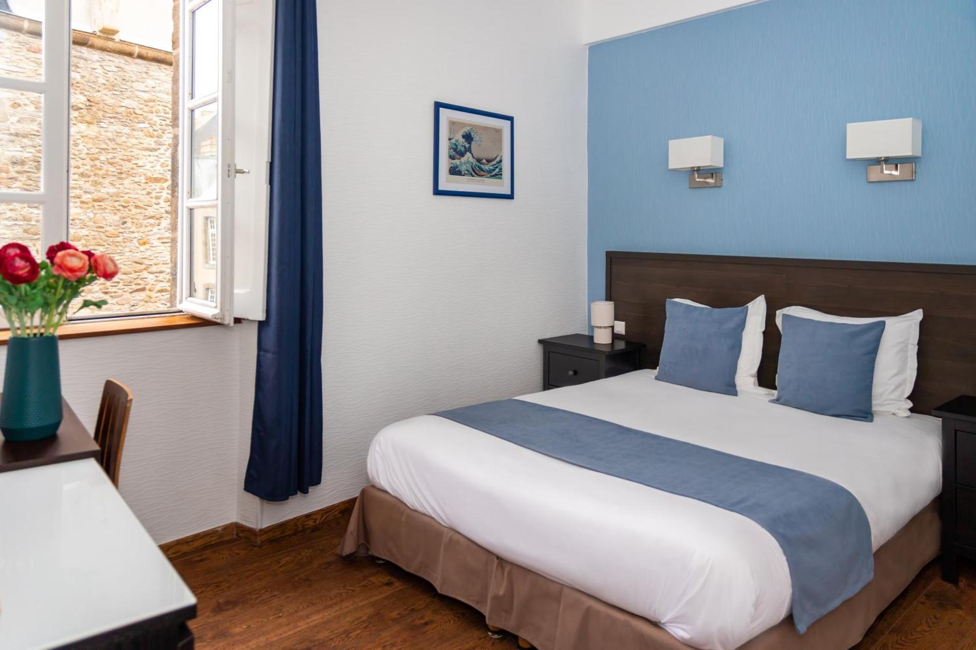 Hotel Elizabeth - Intra Muros Сен Мало Екстериор снимка