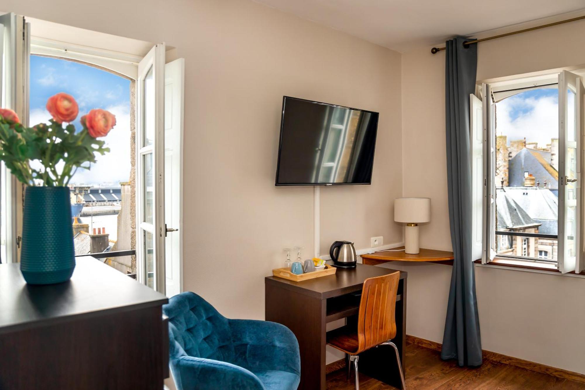 Hotel Elizabeth - Intra Muros Сен Мало Екстериор снимка